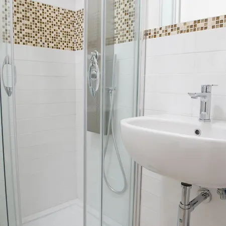 Da Merion 4* רומא